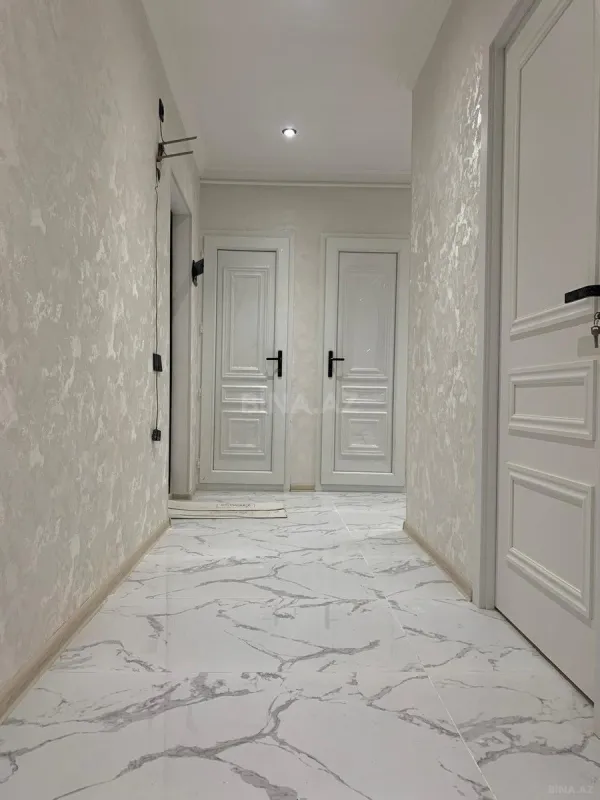 Satılır 2 otaqlı mənzil 55 m²