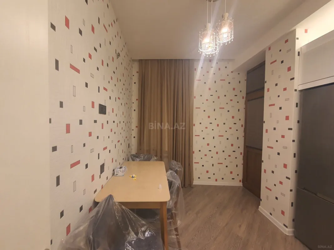 Kirayə verilir 3 otaqlı mənzil 110 m²