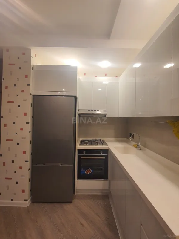 Kirayə verilir 3 otaqlı mənzil 110 m²