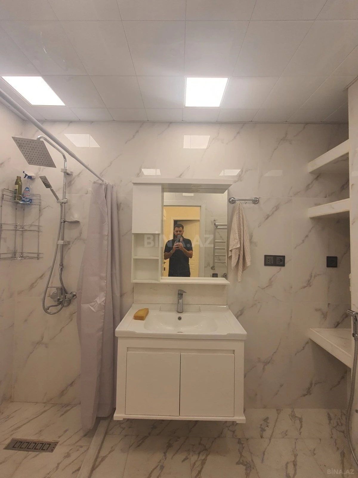 Kirayə verilir 3 otaqlı mənzil 110 m²