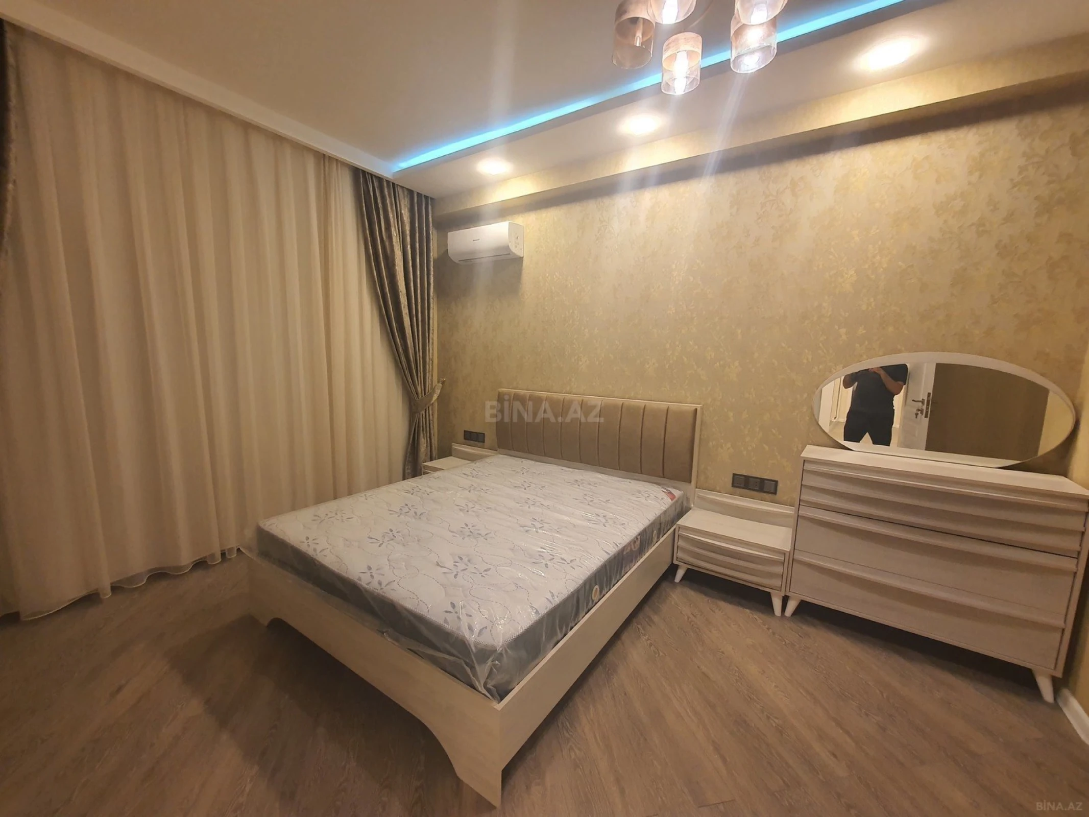 Kirayə verilir 3 otaqlı mənzil 110 m²