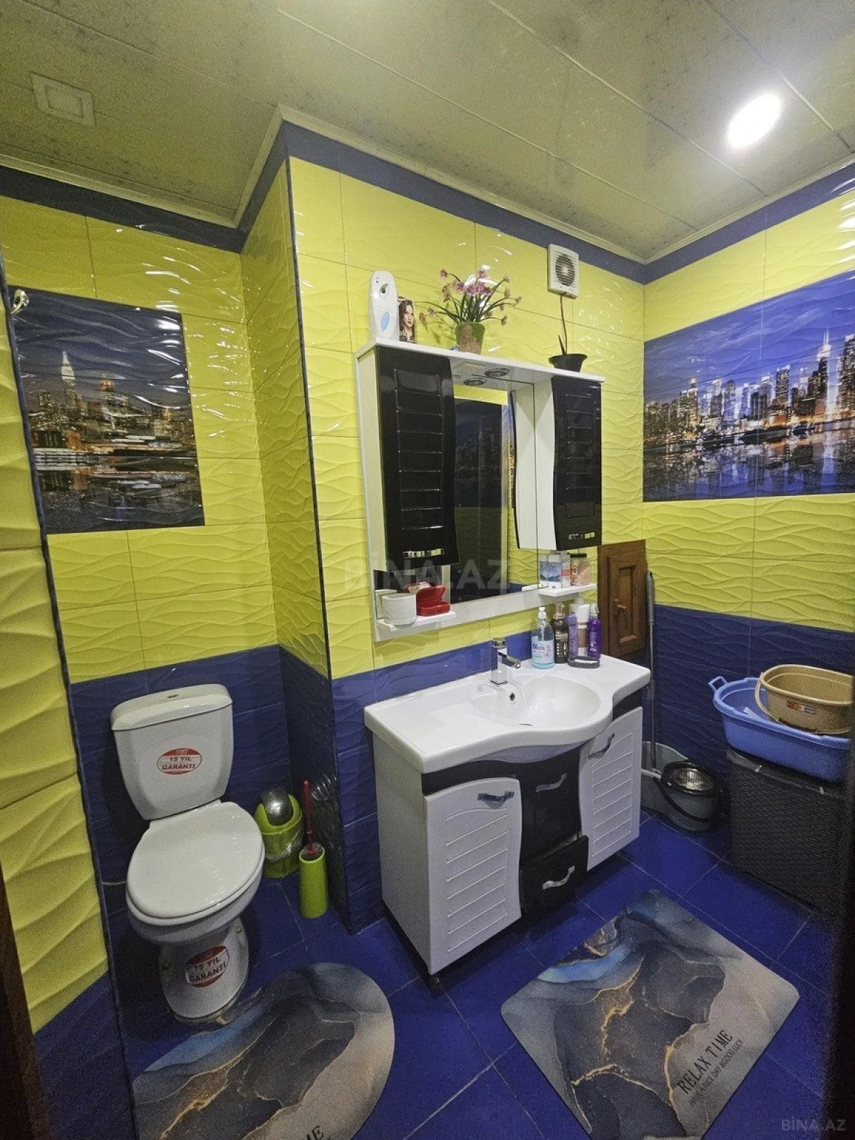 Satılır 2 otaqlı mənzil 82 m²