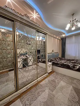 Satılır 3 otaqlı mənzil 130 m²