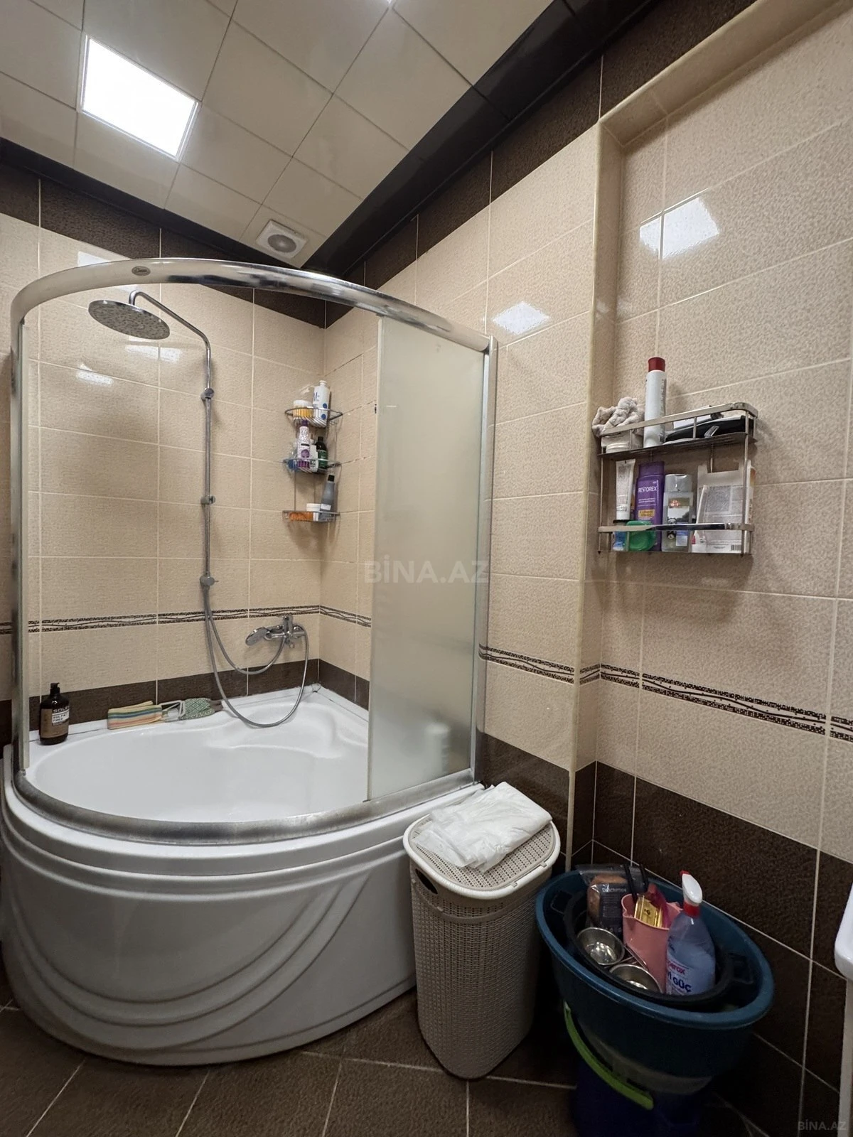 Satılır 3 otaqlı mənzil 130 m²