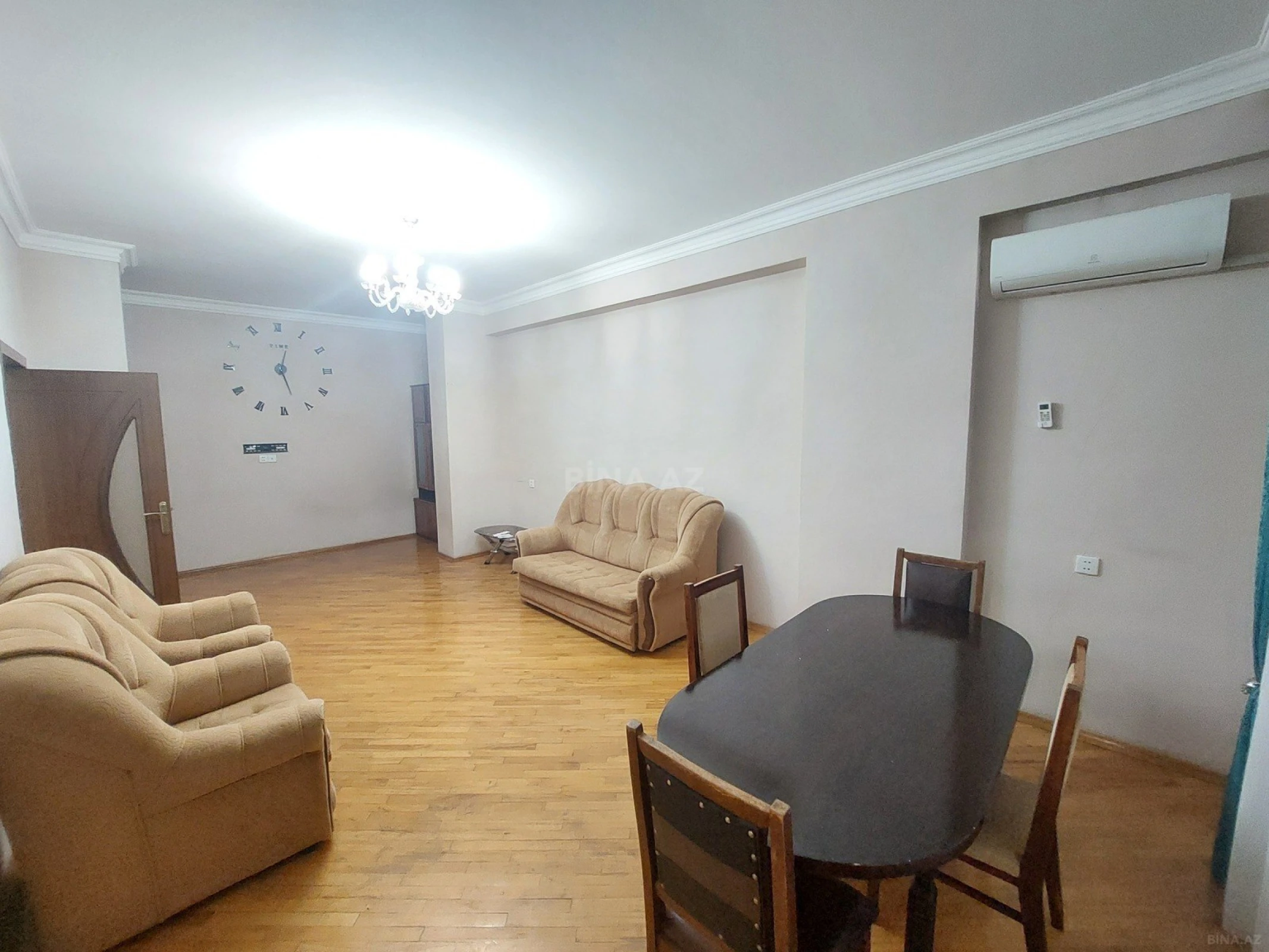 Kirayə verilir 2 otaqlı mənzil 60 m²