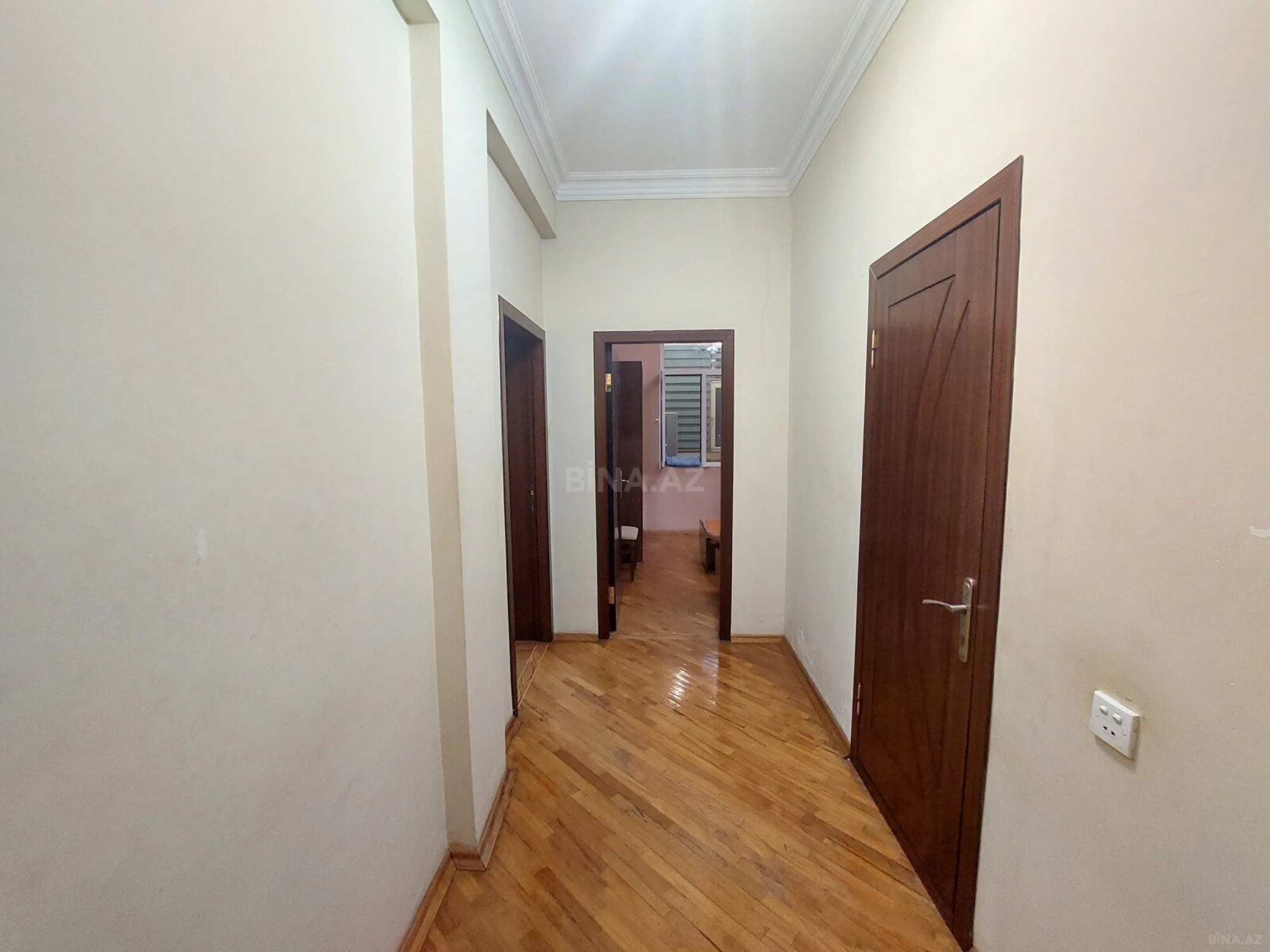 Kirayə verilir 2 otaqlı mənzil 60 m²