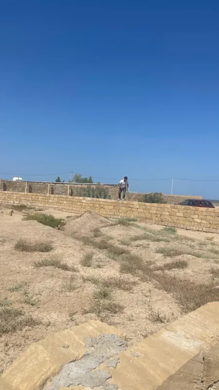 Satılır torpaq sahəsi 12 m²