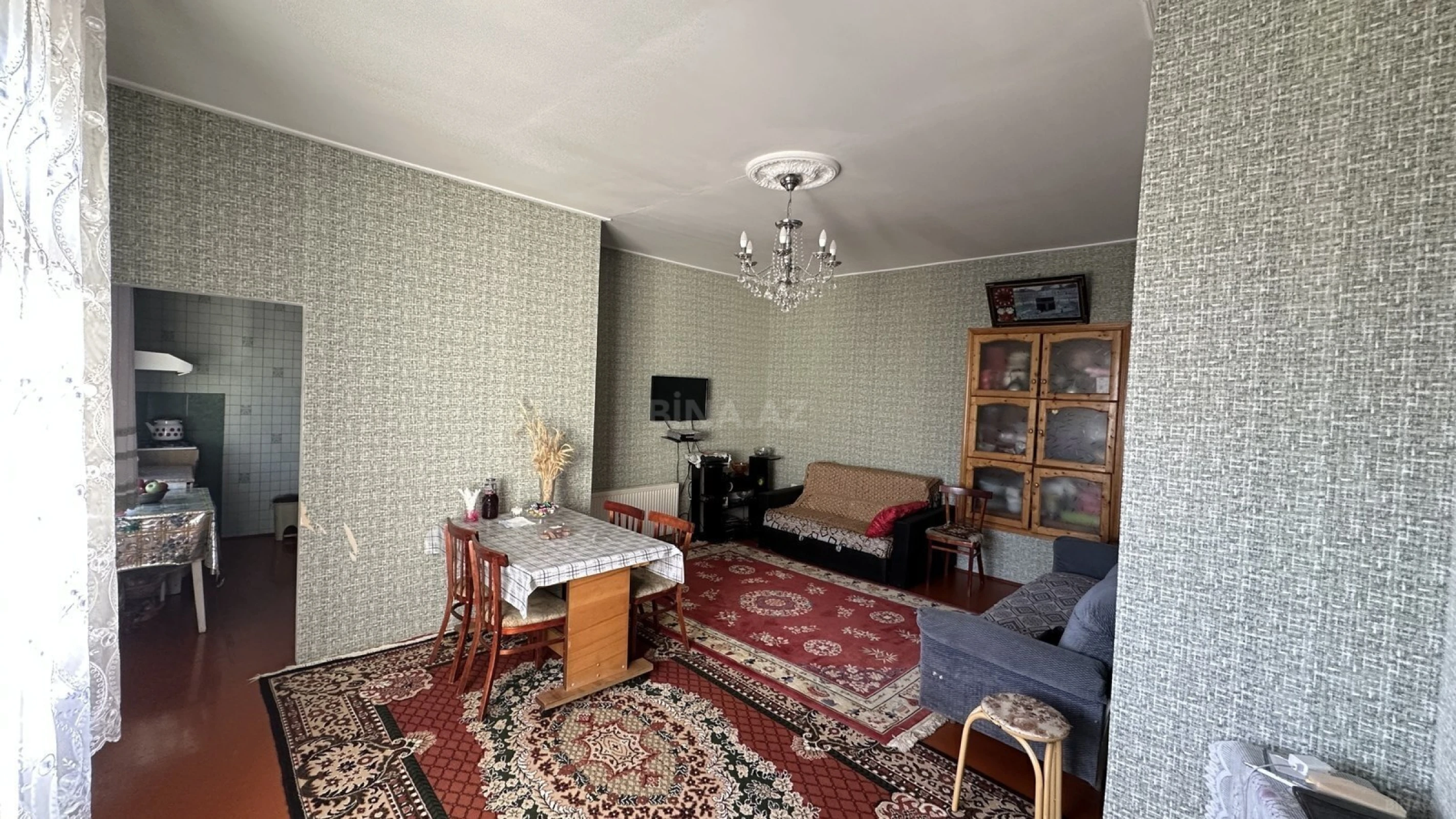 Satılır 5 otaqlı həyət evi 142 m²
