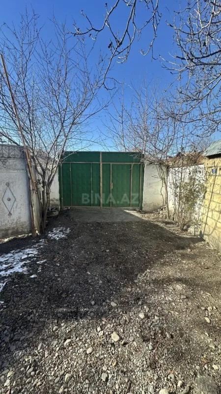 Satılır 5 otaqlı həyət evi 142 m²