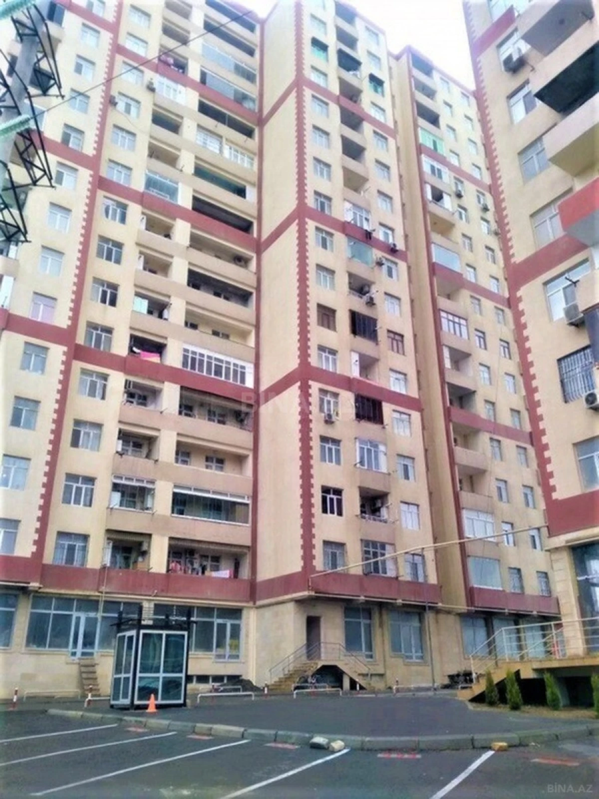 Satılır 2 otaqlı mənzil 60 m²