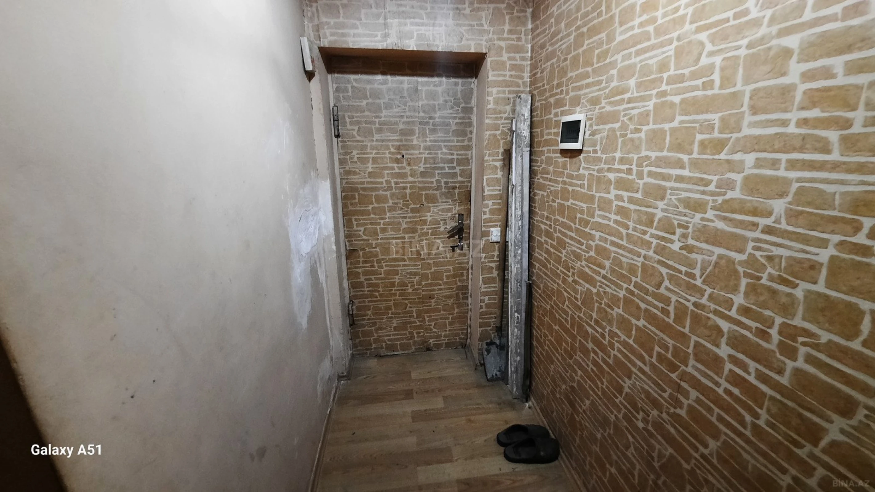 Satılır 2 otaqlı mənzil 32 m²