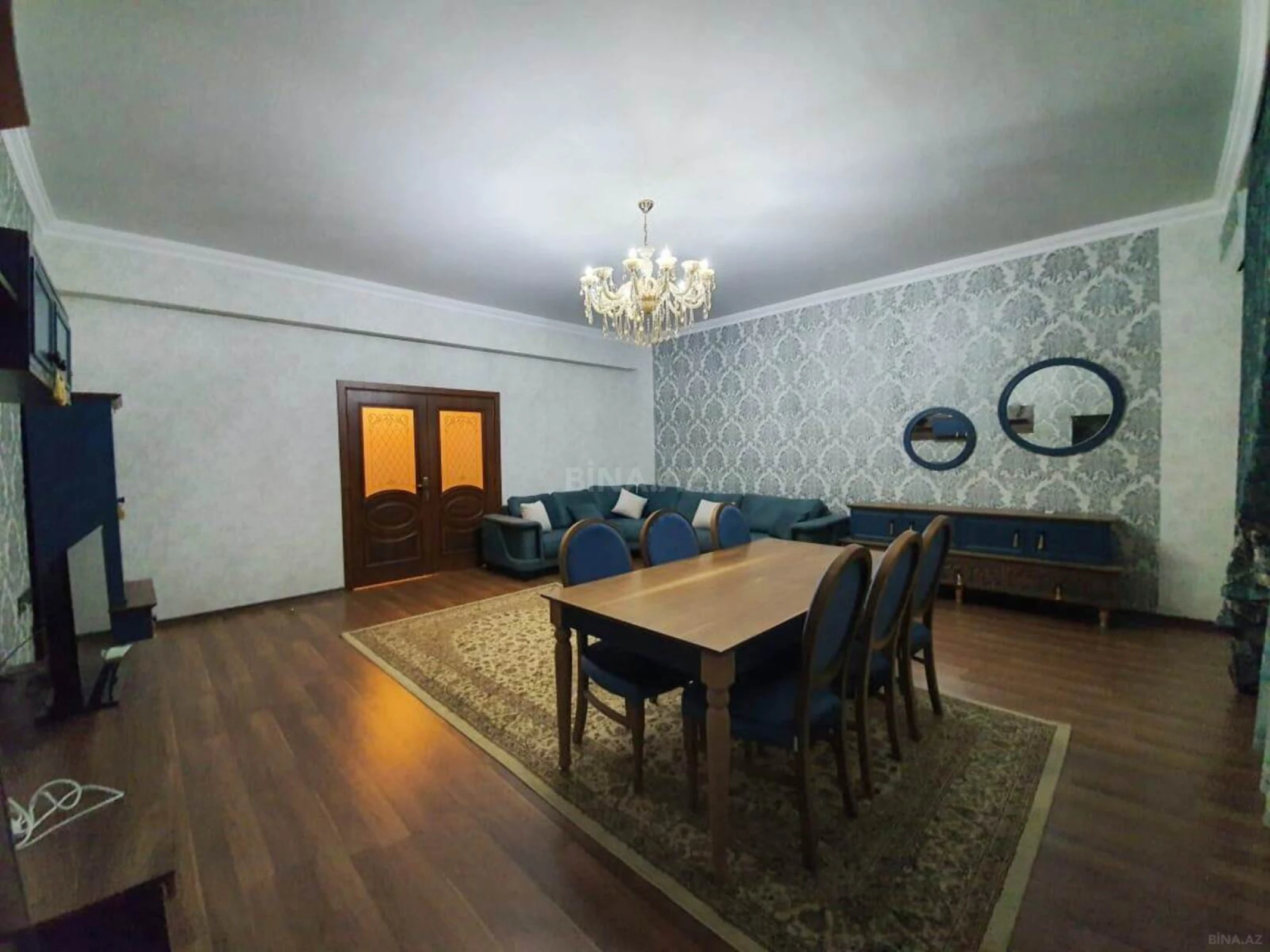 Kirayə verilir 4 otaqlı mənzil 170 m²