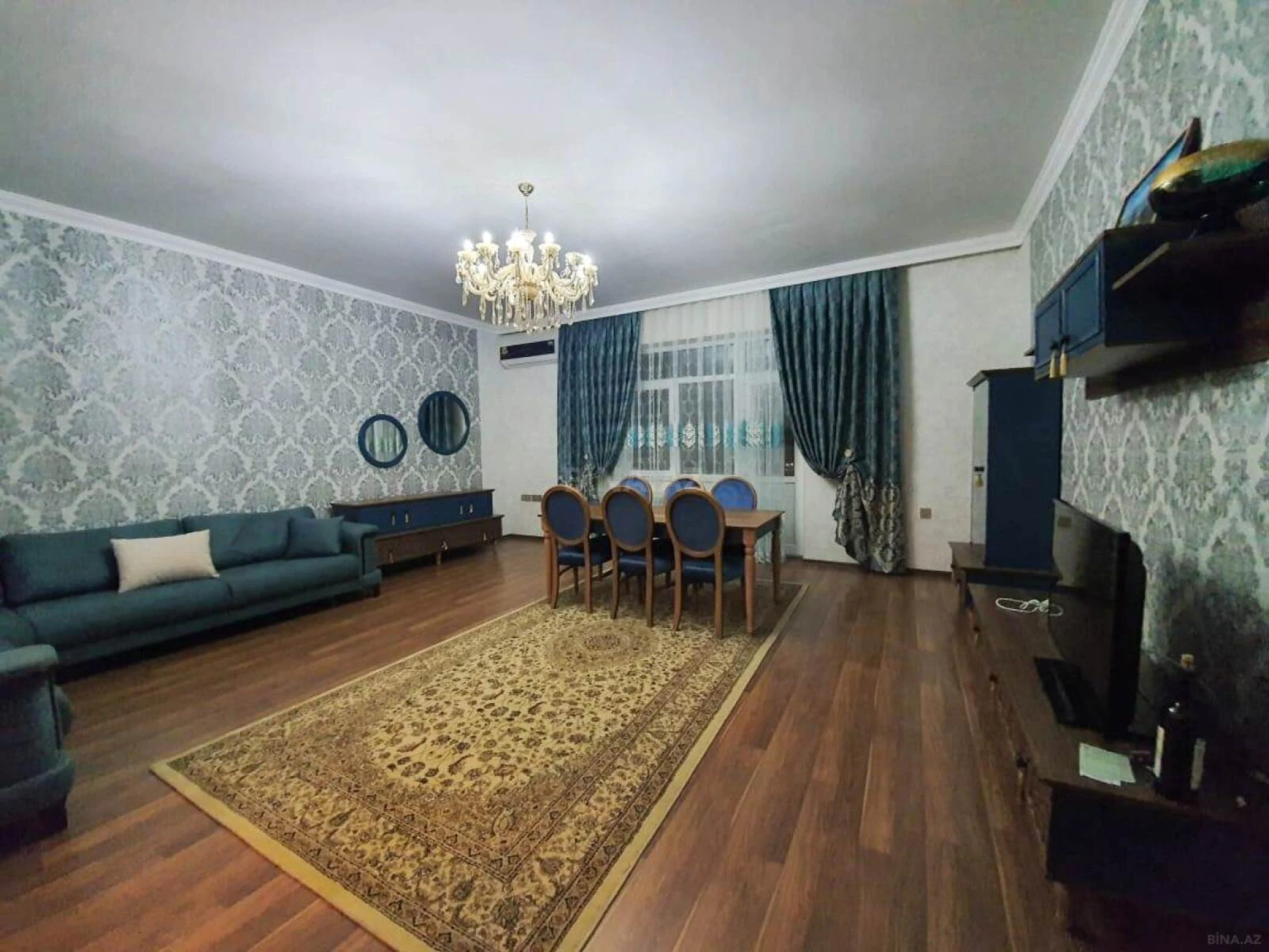 Kirayə verilir 4 otaqlı mənzil 170 m²