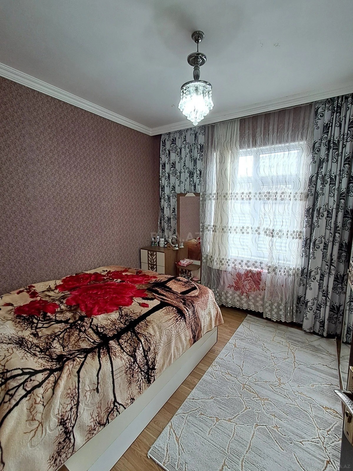 Satılır 7 otaqlı həyət evi 170 m²