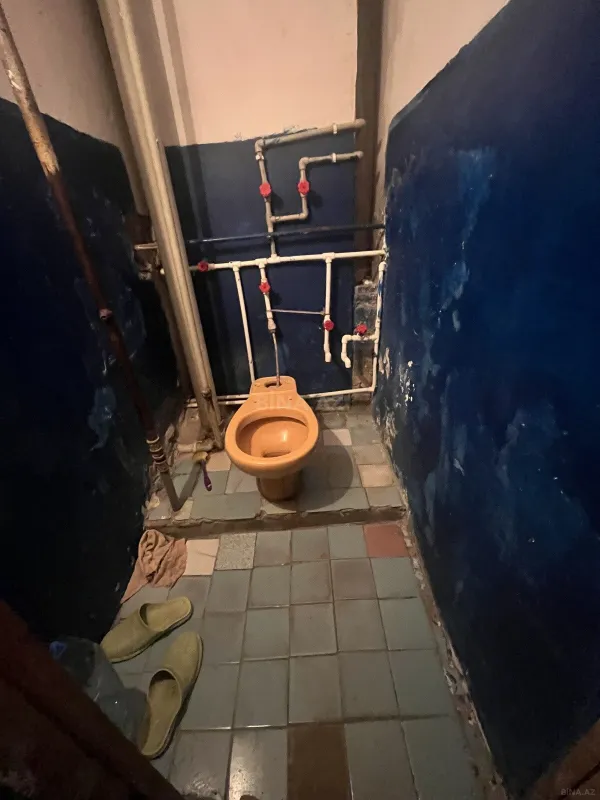 Satılır 5 otaqlı mənzil 110 m²