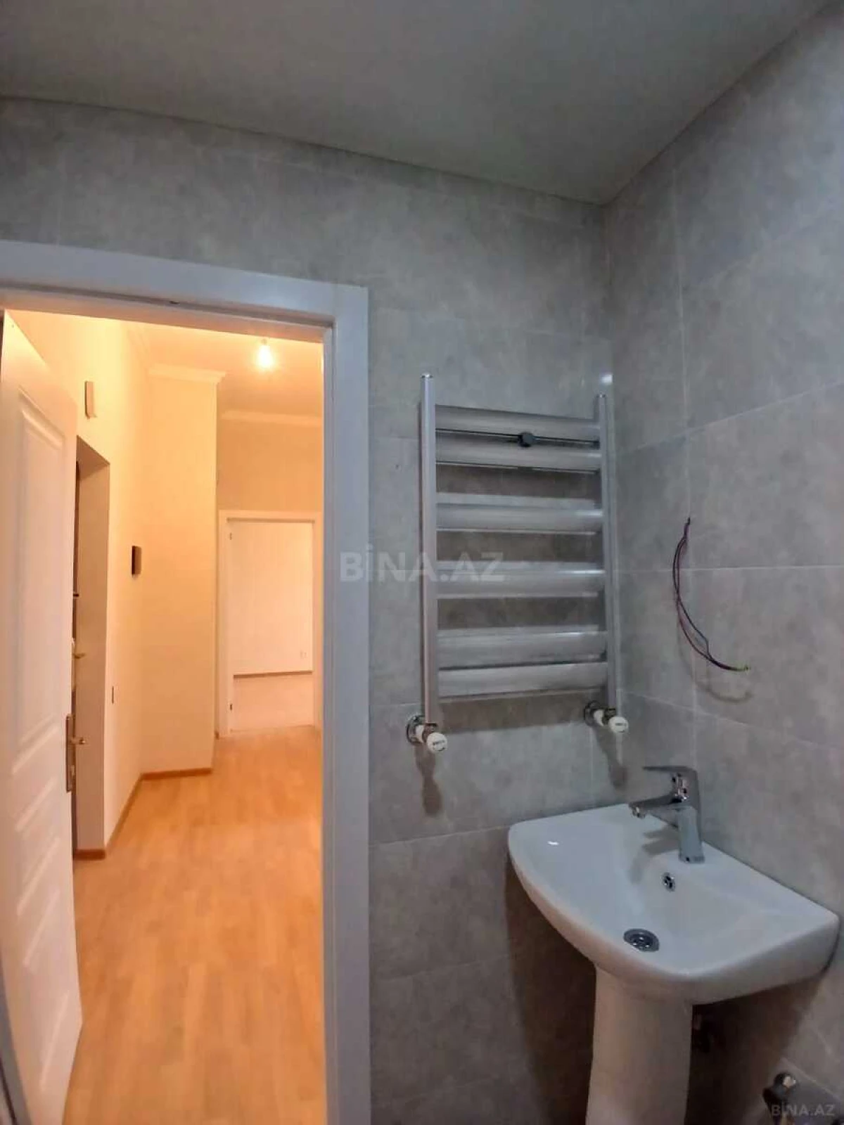 Kirayə verilir 2 otaqlı mənzil 58 m²
