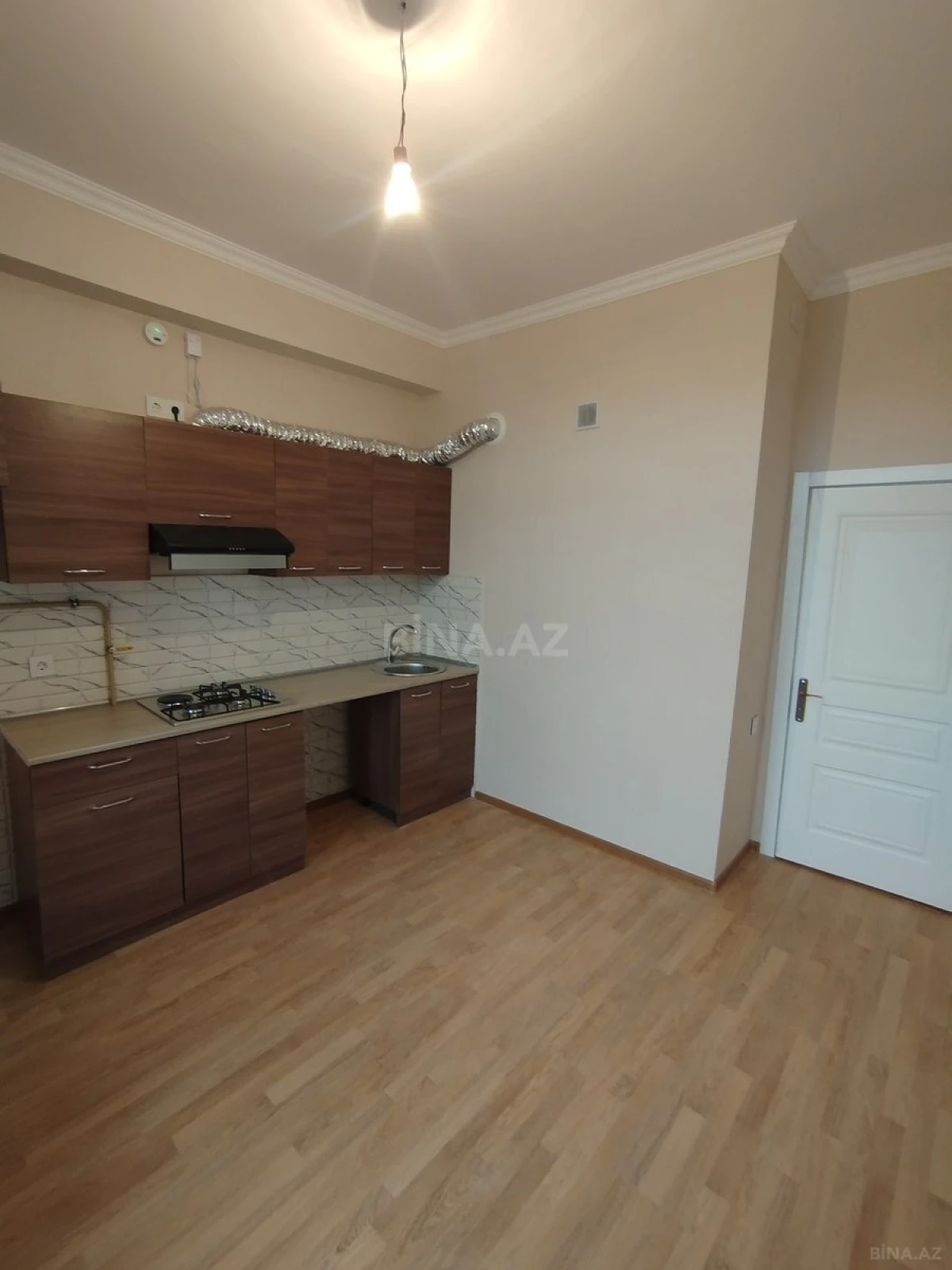 Kirayə verilir 2 otaqlı mənzil 58 m²