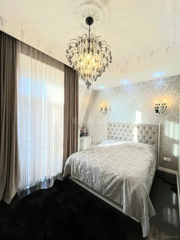 Kirayə verilir 3 otaqlı mənzil 136 m²