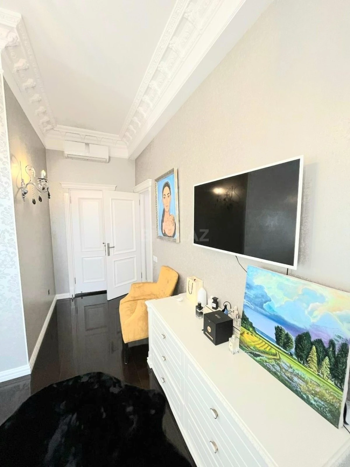 Kirayə verilir 3 otaqlı mənzil 136 m²