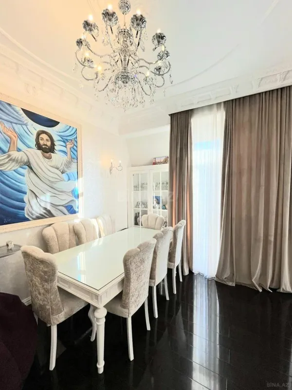 Kirayə verilir 3 otaqlı mənzil 136 m²