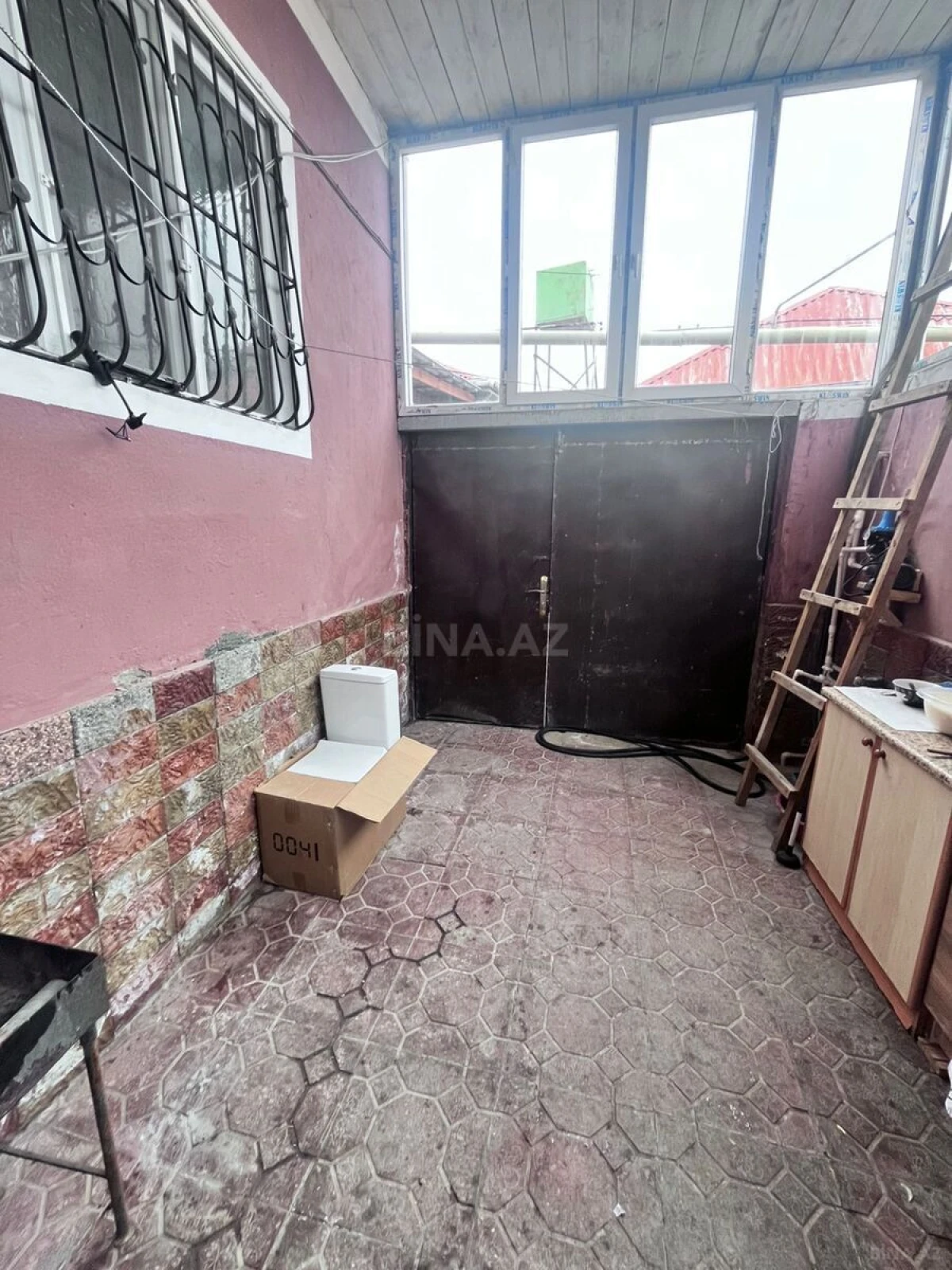 Satılır 6 otaqlı həyət evi 144 m²