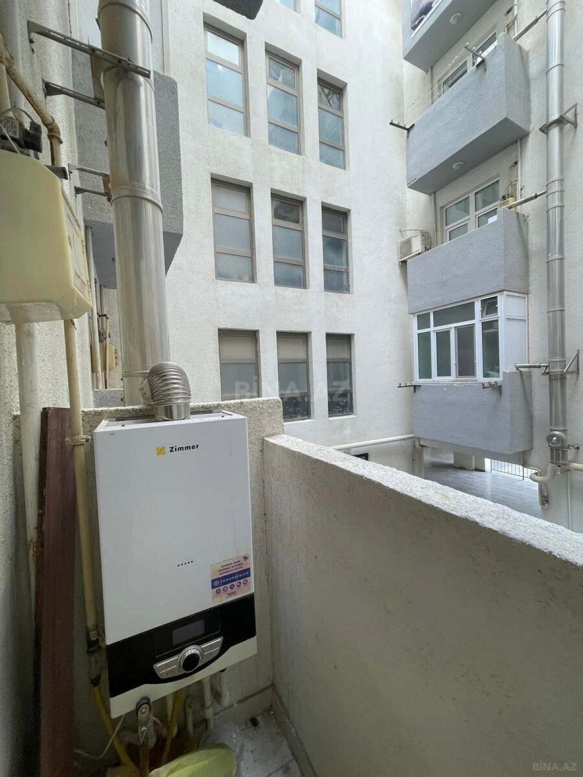 Satılır 3 otaqlı mənzil 70 m²