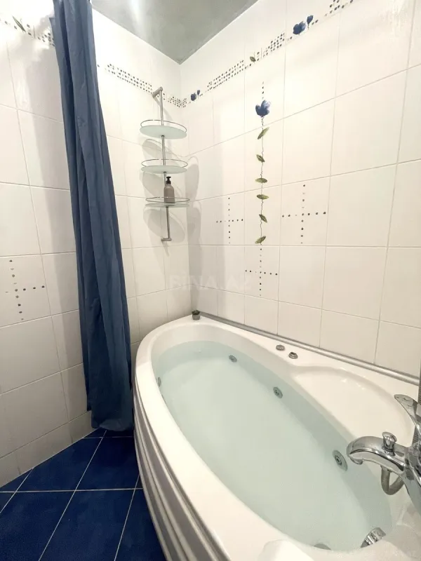 Kirayə verilir 3 otaqlı mənzil 100 m²