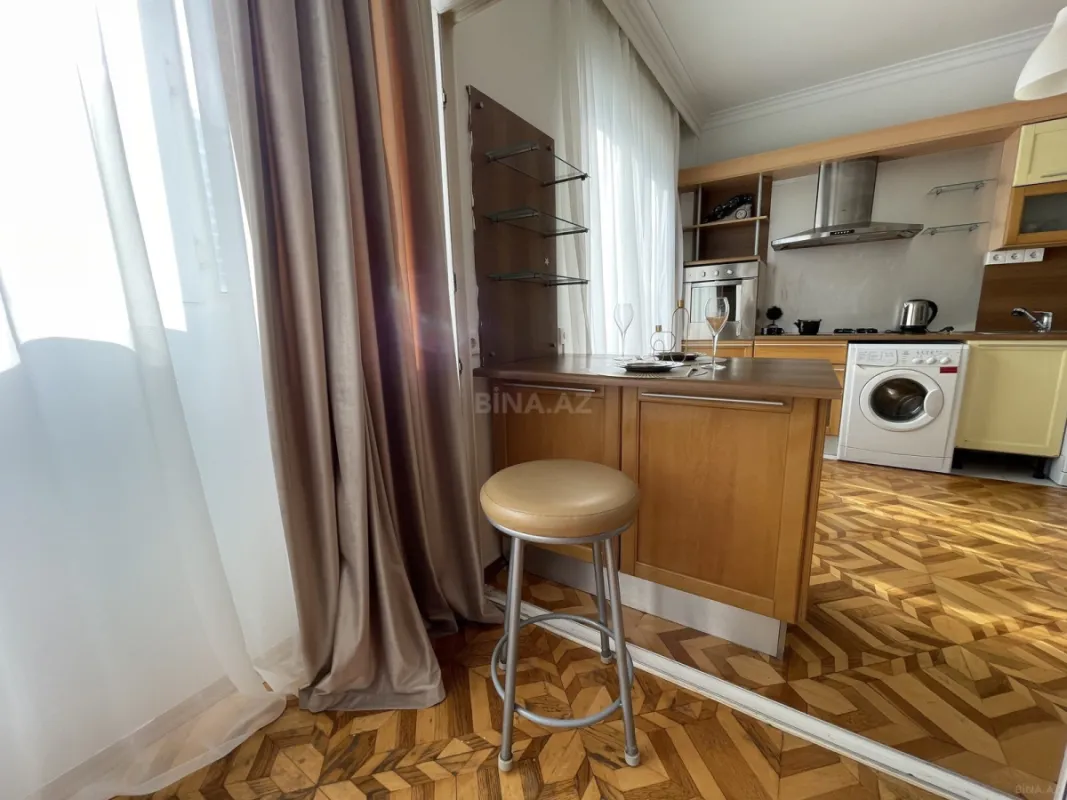 Kirayə verilir 3 otaqlı mənzil 100 m²