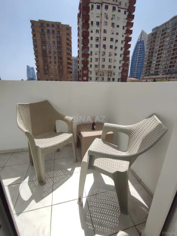 Kirayə verilir 3 otaqlı mənzil 100 m²