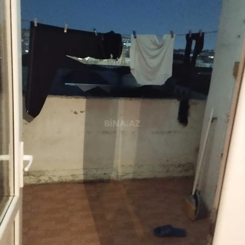 Satılır 5 otaqlı mənzil 110 m²
