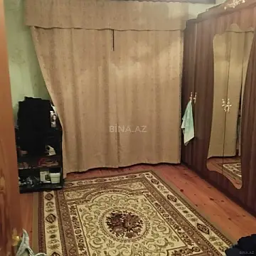 Satılır 5 otaqlı mənzil 110 m²