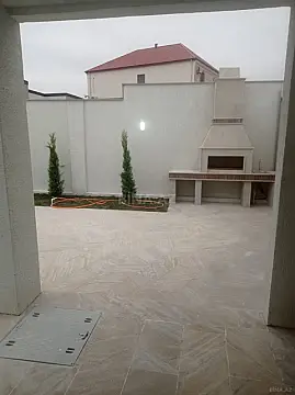 Satılır 4 otaqlı həyət evi 140 m²