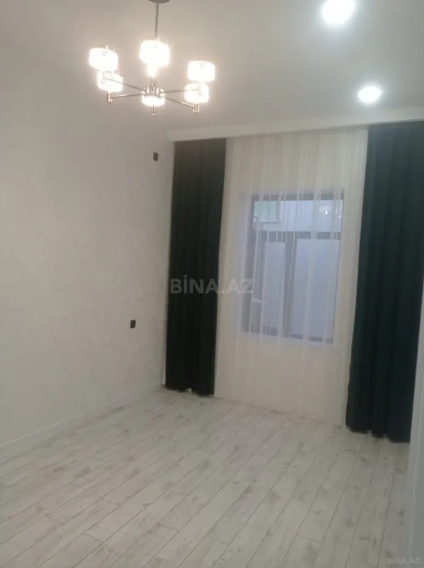 Satılır 4 otaqlı həyət evi 140 m²