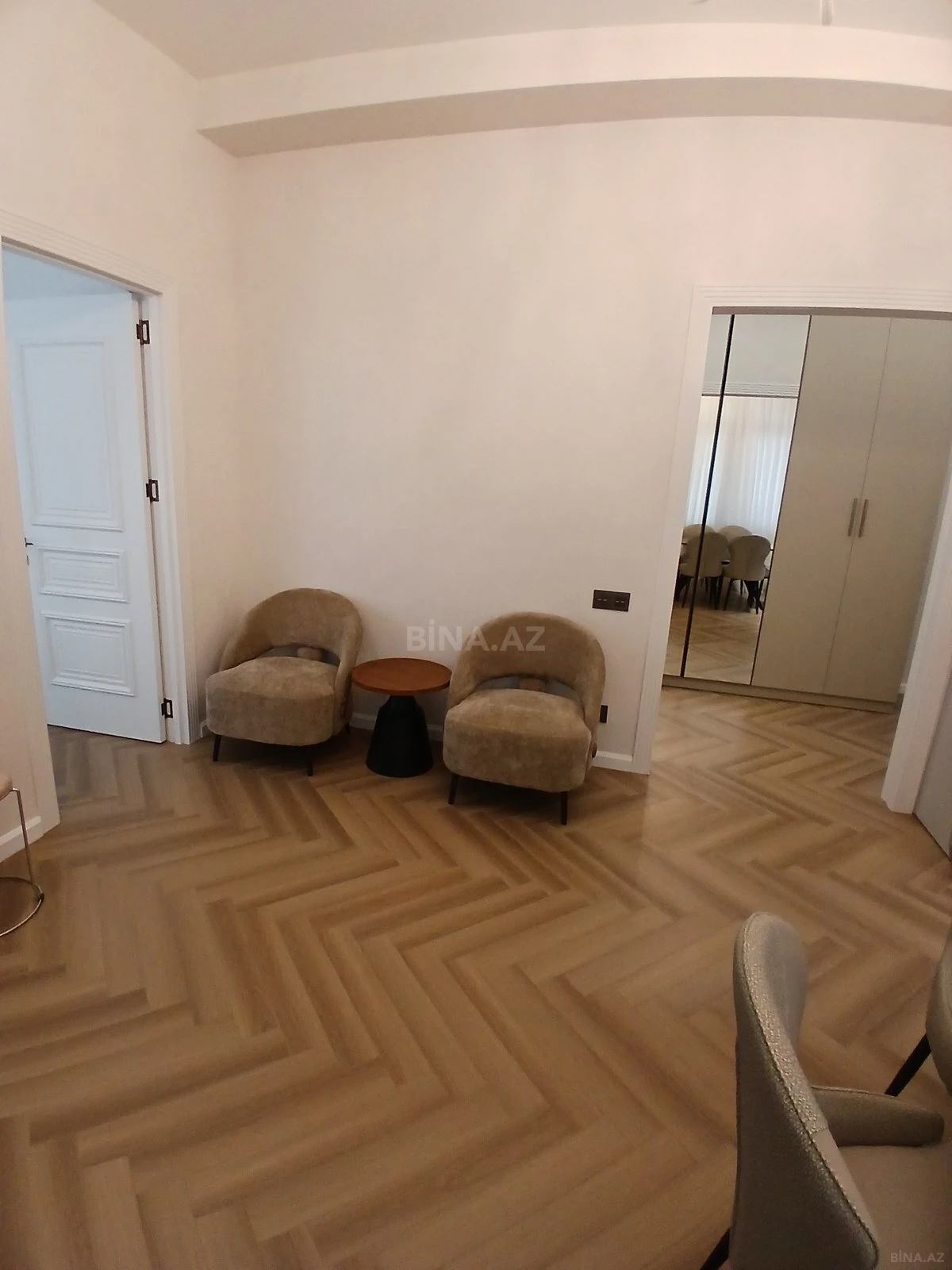 Satılır 3 otaqlı mənzil 75 m²