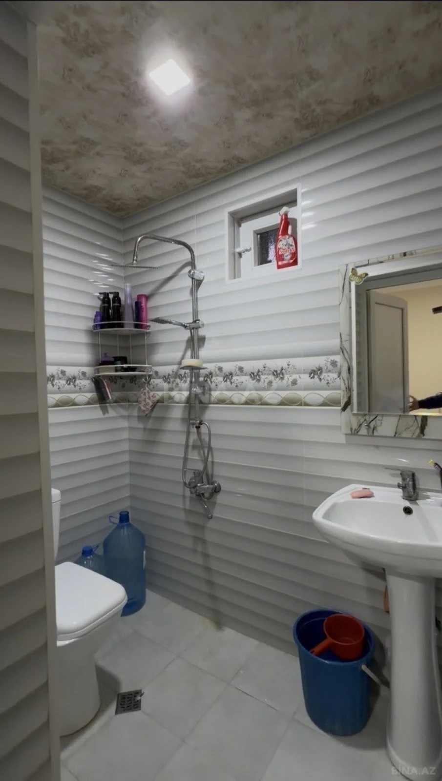 Satılır 3 otaqlı həyət evi 180 m²