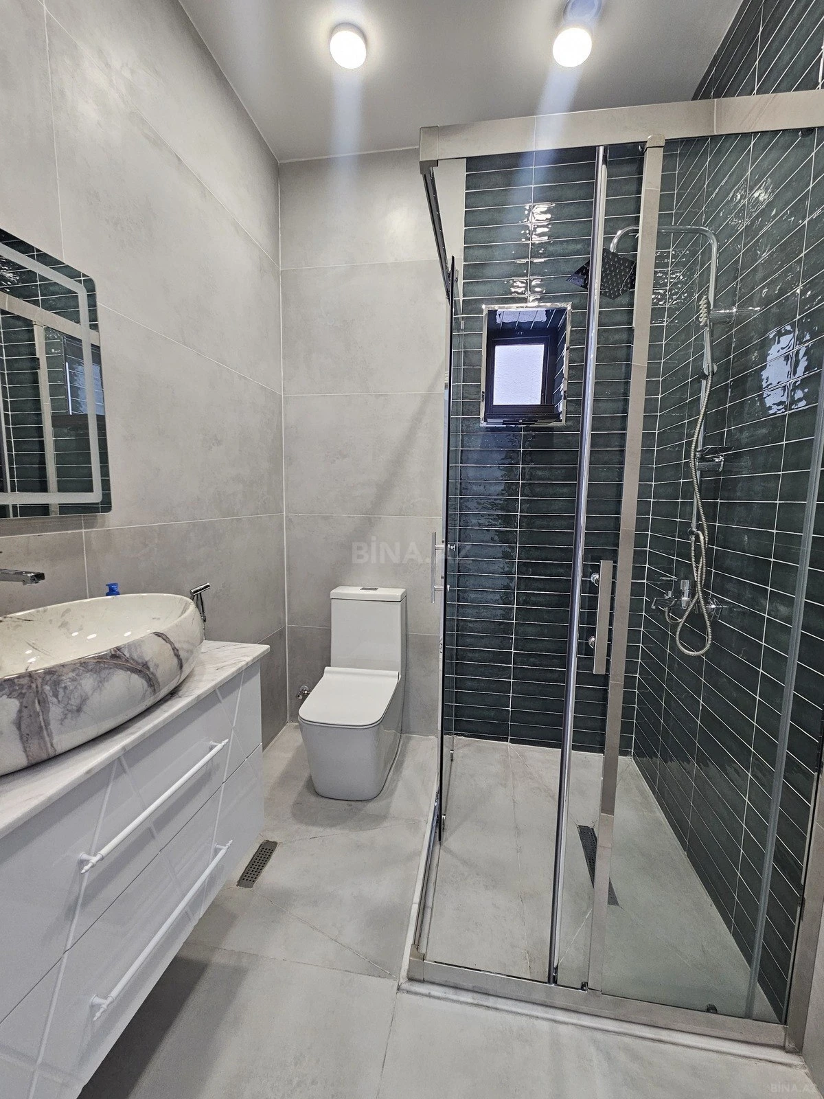 Satılır 4 otaqlı həyət evi 170 m²