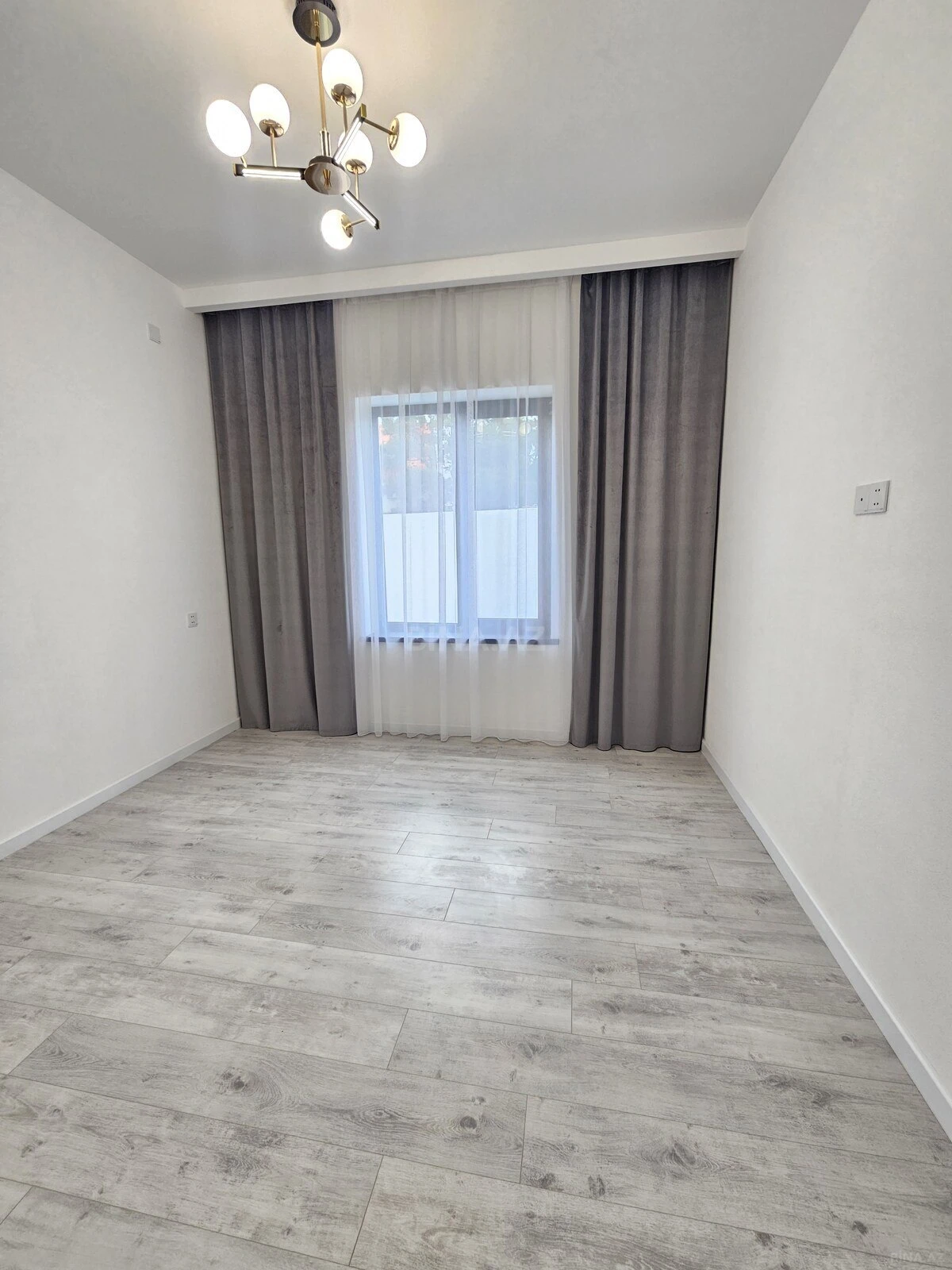 Satılır 4 otaqlı həyət evi 170 m²