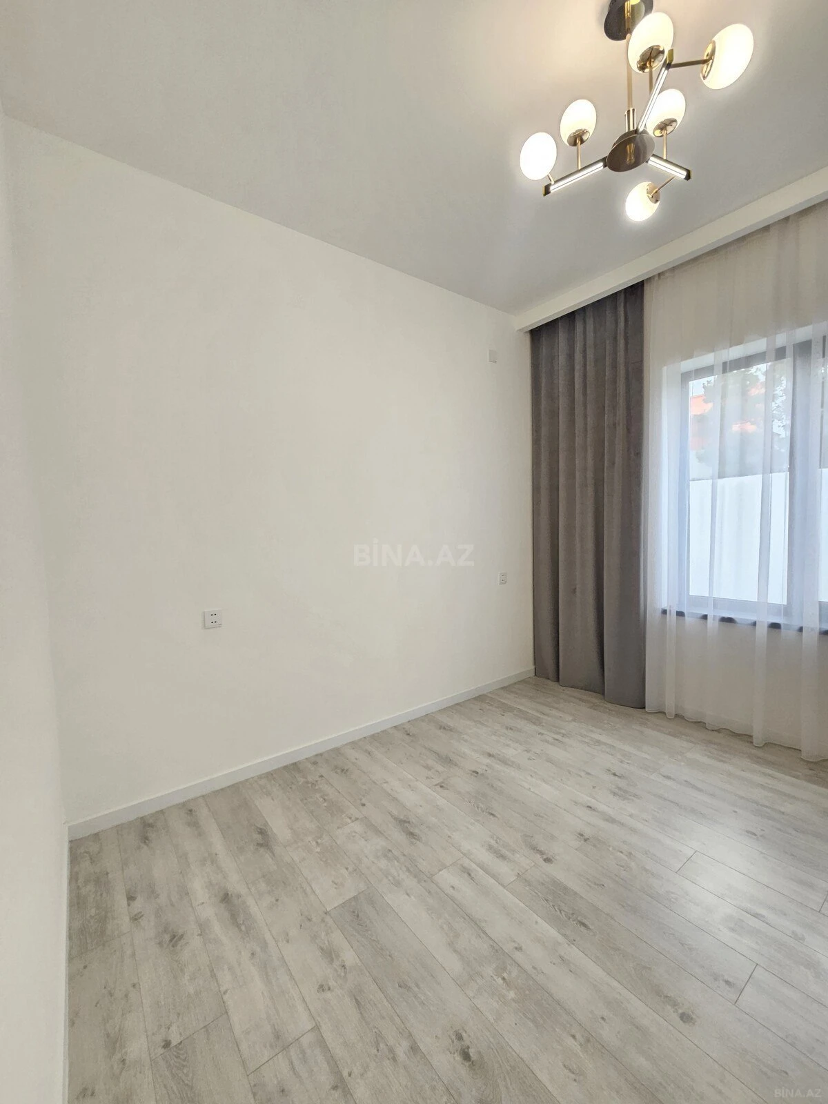 Satılır 4 otaqlı həyət evi 170 m²