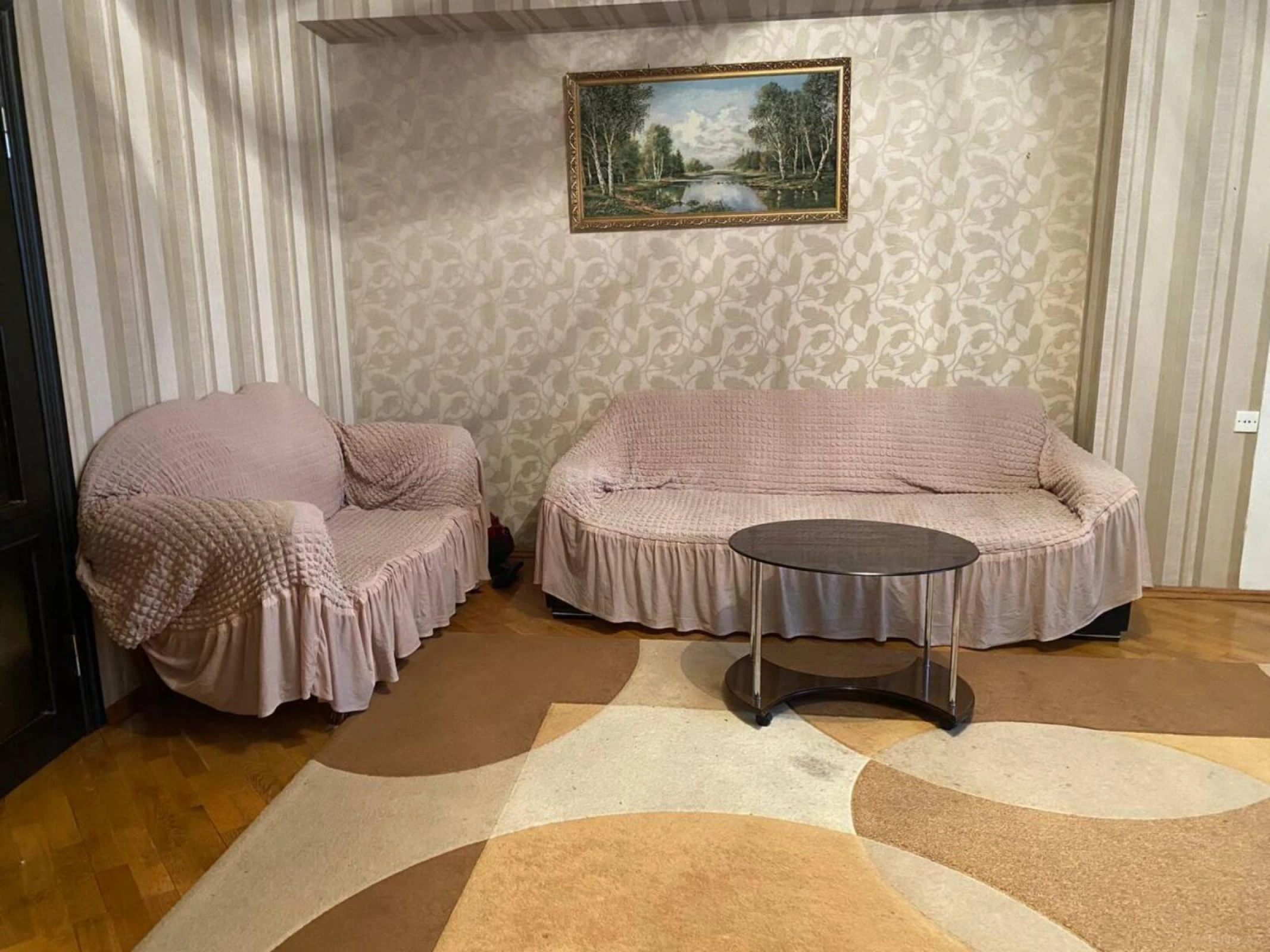 Kirayə verilir 2 otaqlı mənzil 80 m²