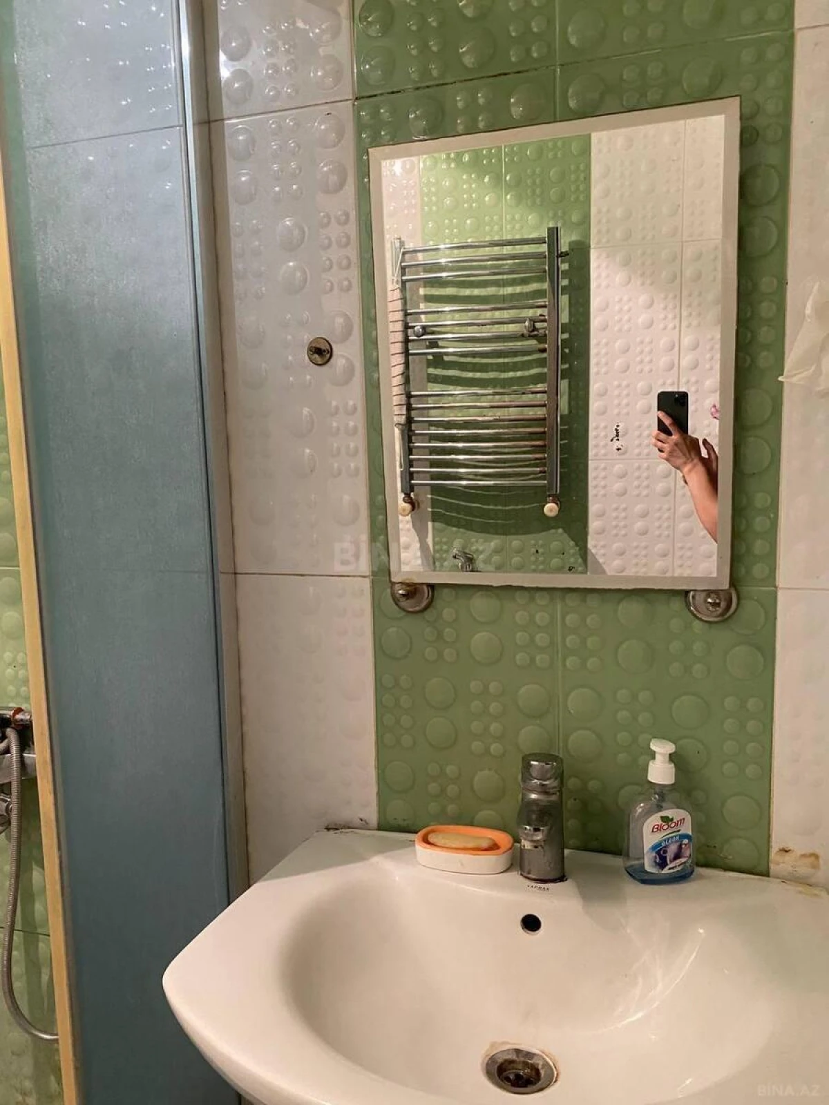 Kirayə verilir 2 otaqlı mənzil 80 m²