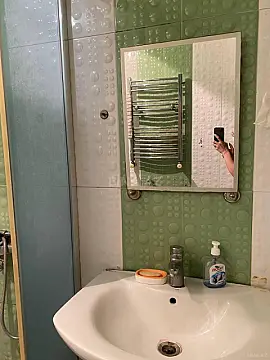 Kirayə verilir 2 otaqlı mənzil 80 m²