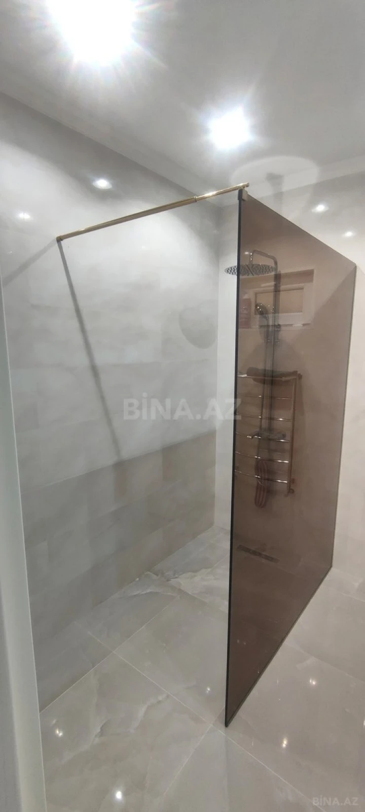 Satılır 6 otaqlı həyət evi 146 m²