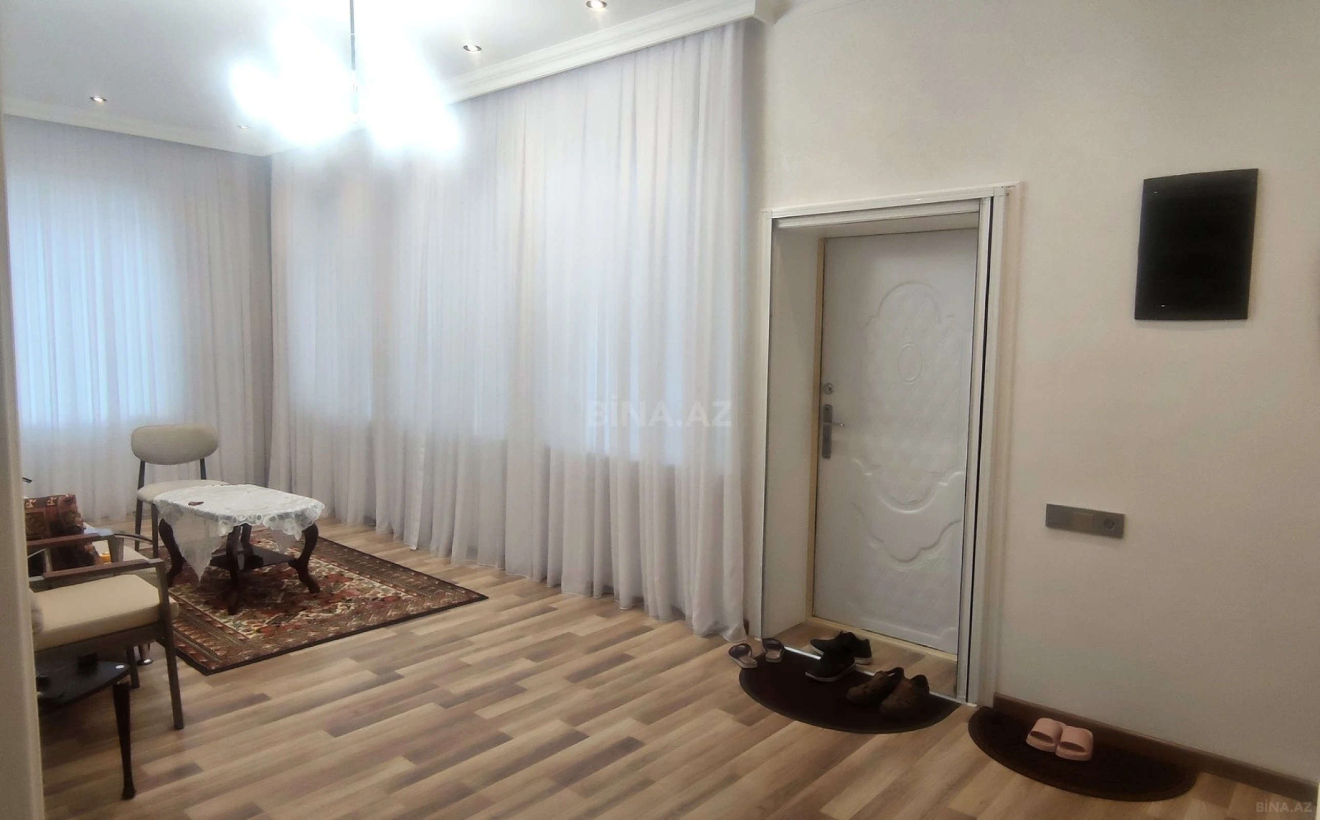 Satılır 6 otaqlı həyət evi 146 m²