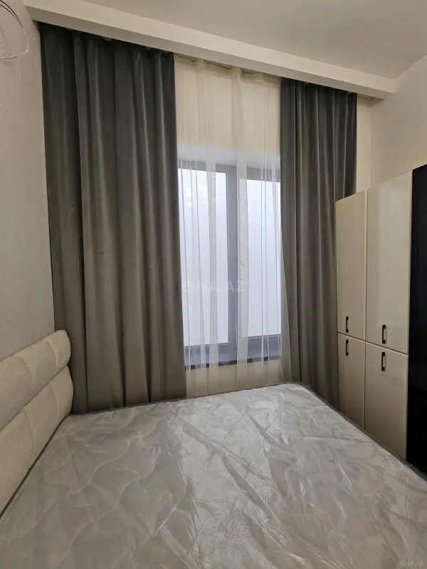 Satılır 4 otaqlı həyət evi 140 m²