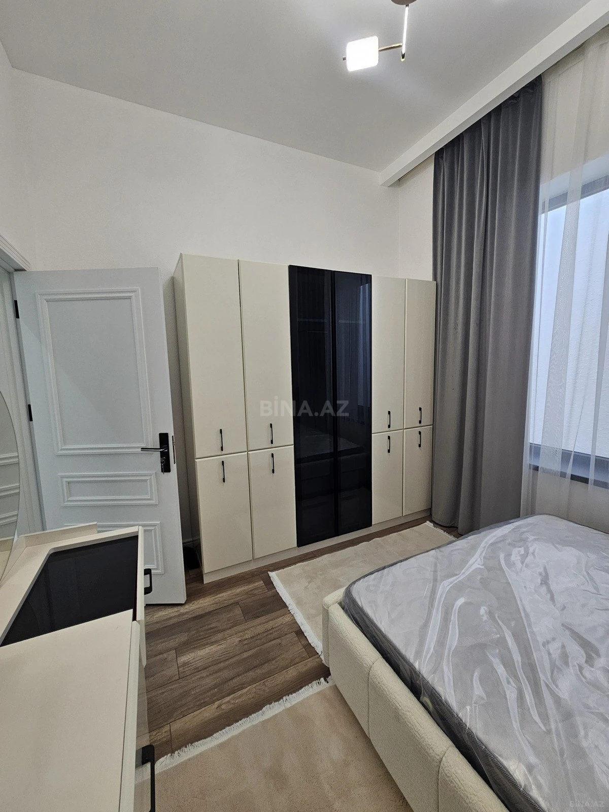 Satılır 4 otaqlı həyət evi 140 m²