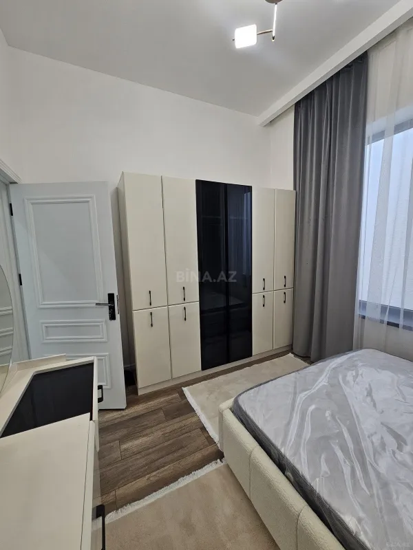 Satılır 4 otaqlı həyət evi 140 m²