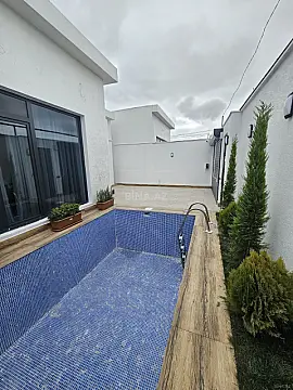 Satılır 4 otaqlı həyət evi 140 m²