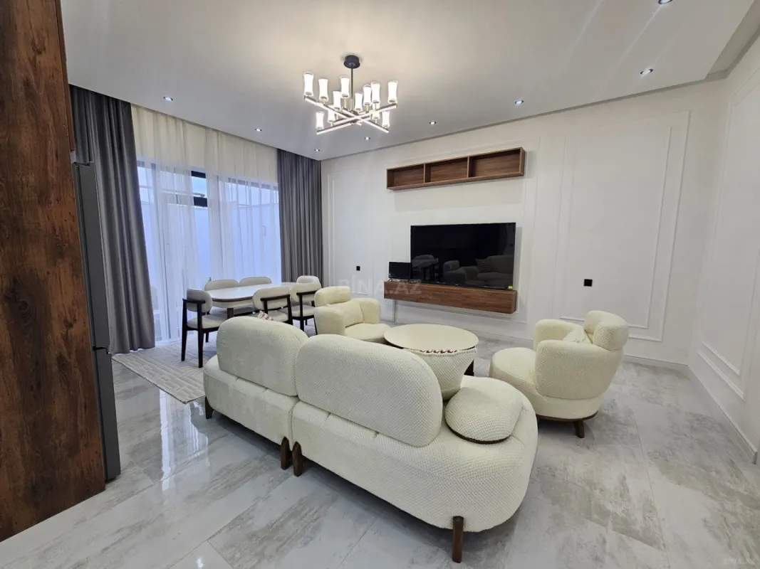 Satılır 4 otaqlı həyət evi 140 m²