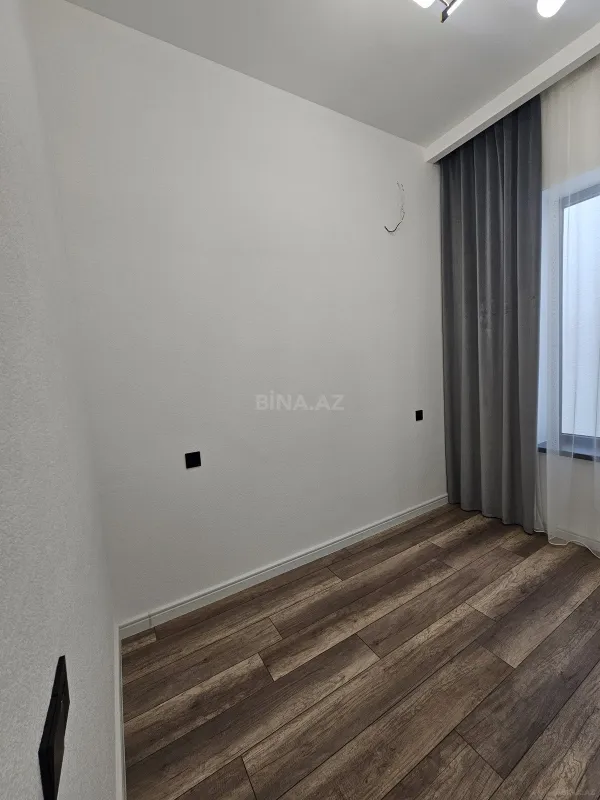Satılır 4 otaqlı həyət evi 140 m²