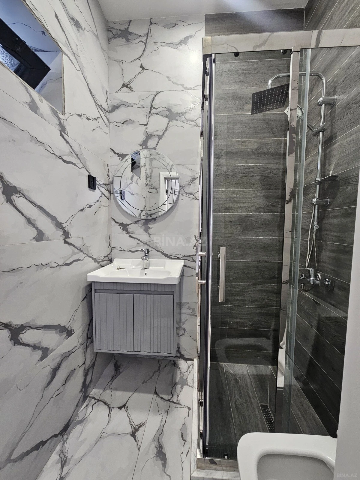 Satılır 4 otaqlı həyət evi 140 m²